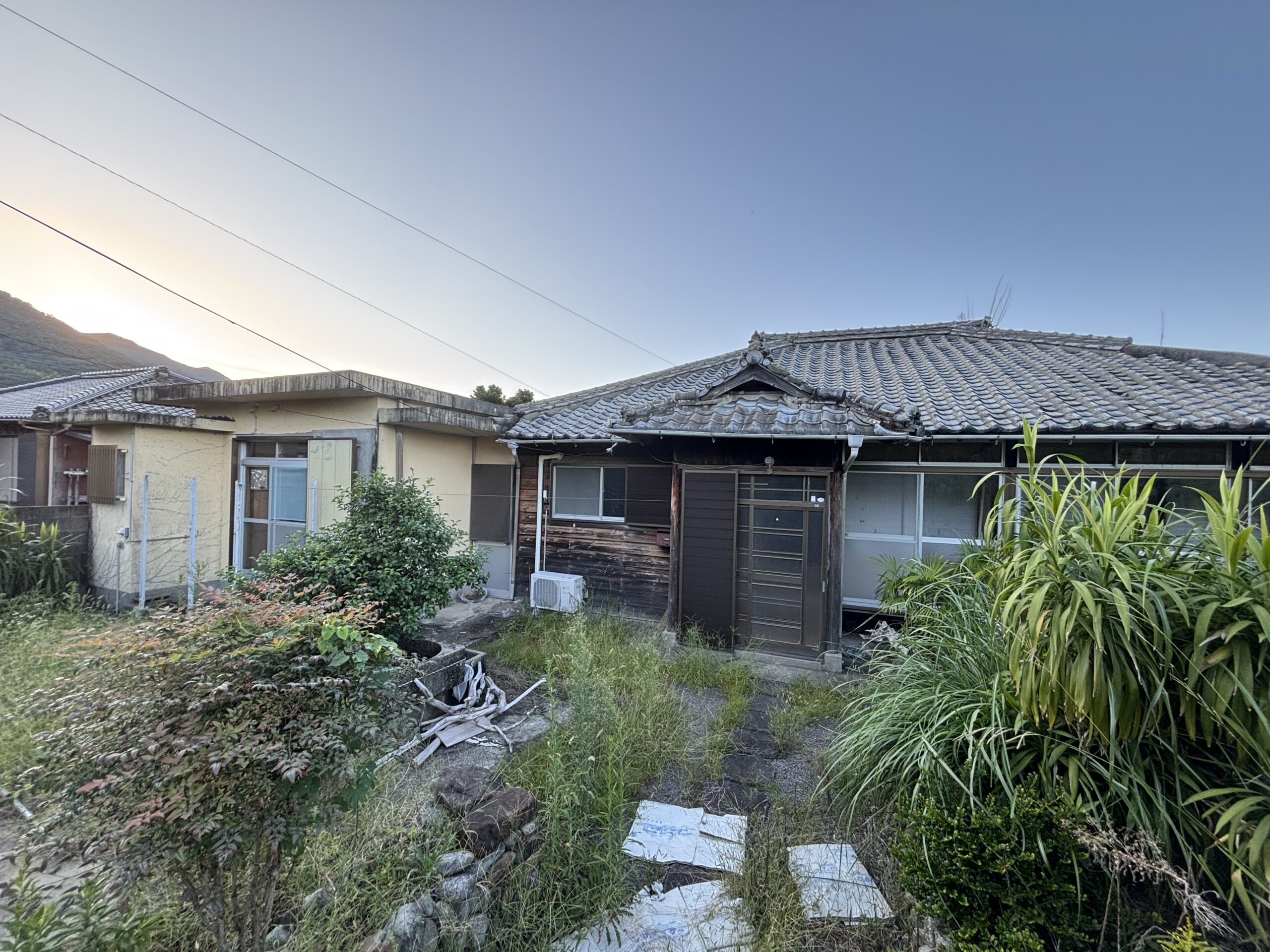 玉石垣に包まれた静寂の住まい、ゆったりとした時間が流れる贅沢な空間　　　　　　　　　　　　　 　　