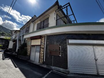 島の賑わいを受け継ぐ幸せな循環。元民宿・食堂・店舗・離れ・ミニ倉庫付きの大型物件